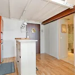 Face Et Piscine 아파트 *