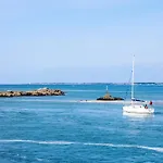 아파트 Face Et Piscine 르크로아시