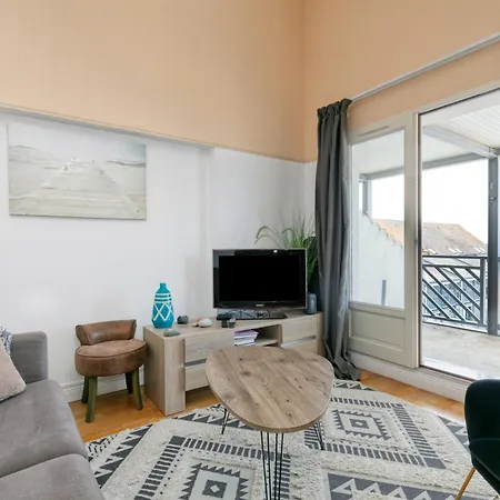 Face Et Piscine * Le Croisic