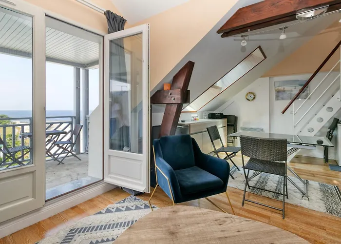 Face Et Piscine * Le Croisic