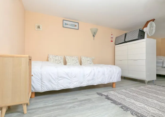 Face Et Piscine * Le Croisic